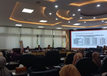 Staf DPRD Sumbar Didorong Tingkatkan Kompetensi dengan Melanjutkan Pendidikan