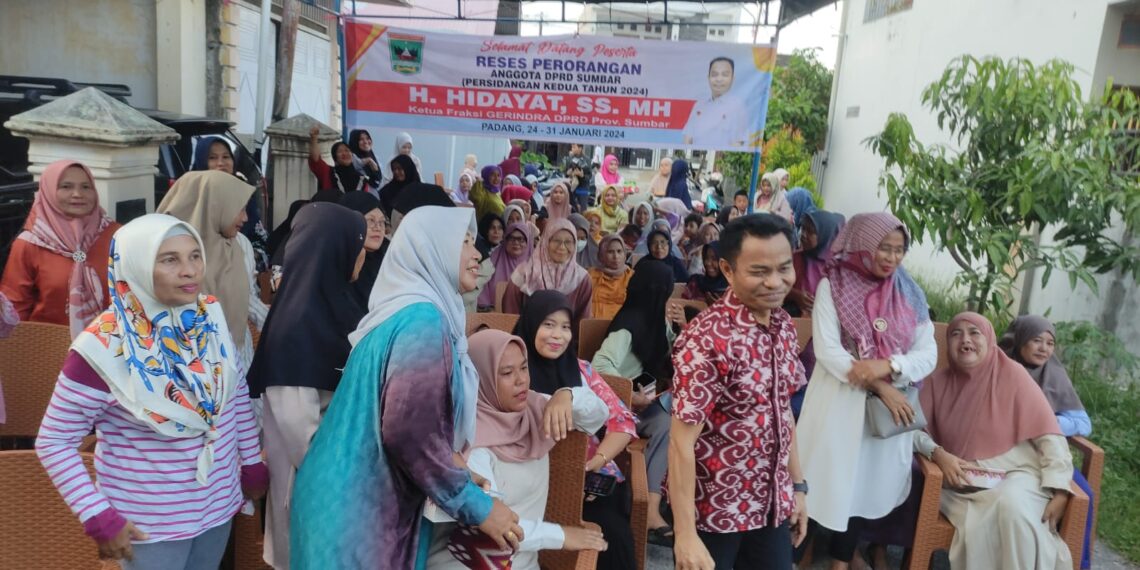 Reses di Banuaran, Hidayat Disambut Antusias Warga