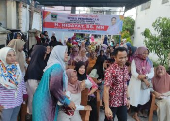 Reses di Banuaran, Hidayat Disambut Antusias Warga