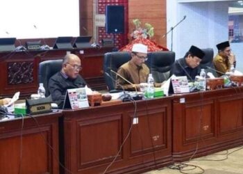 Ketua DPRD Sumbar Supardi Ingatkan TAPD agar Anggaran Belanja dan Pendapatan Bisa Seimbang