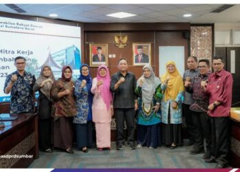 Komisi-Komisi DPRD Sumbar Laksanakan Rapat Bersama Mitra Kerja