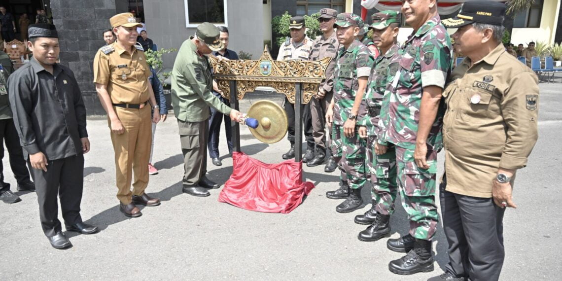 Buka TMMD, Gubernur Mahyeldi Harapkan Pelaksanaannya Percepat Pembangunan Wilayah