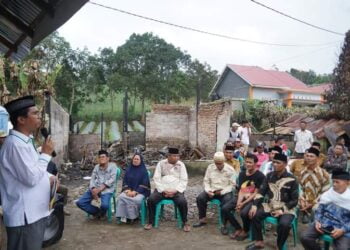 Baznas Tanah Datar Salurkan Bantuan Bagi Korban Kebakaran di Jorong Koto Laweh