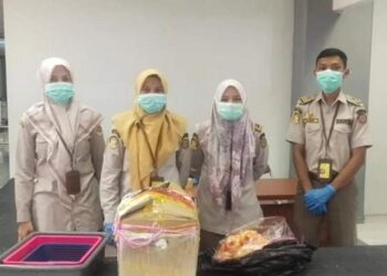 BKHIT Sumbar Gagalkan Penyelundupan 24 Kg Buah dari Malaysia