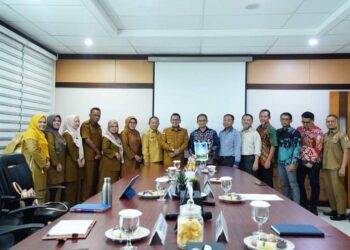 Pemkab Tanah Datar Serahkan LKPD ke BPK