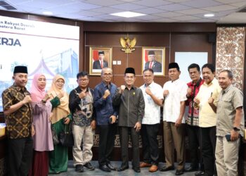 Badan Musyawarah DPRD Agam Studi Banding ke DPRD Sumbar