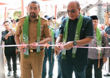 Masjid Assyura DPRD Sumbar Diresmikan, Dilengkapi Pustaka Konvensional dan Digital