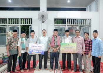 Ketua DPRD Sumbar Supardi Safari Ramadan di Sicincin