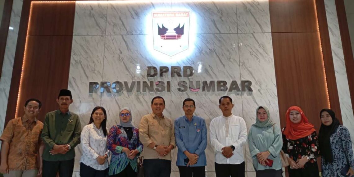 Komisi I dan II DPRD Kabupaten Kepulauan Meranti Kunjungi DPRD Sumbar