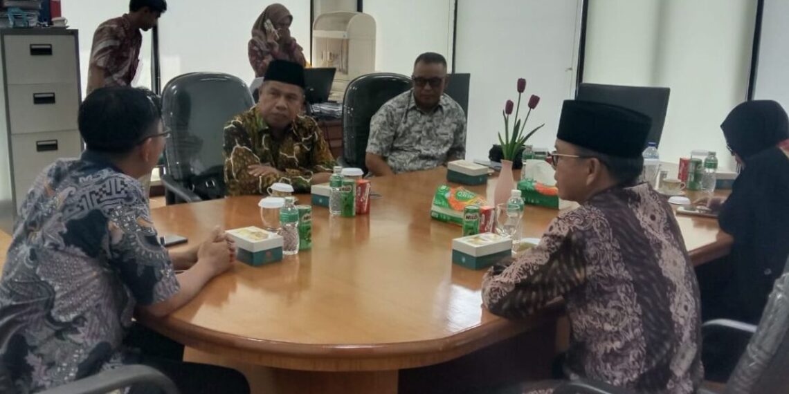 BK DPRD Kutai Kartanegara Kunjungi BK DPRD Sumbar, Bahas Soal Pelanggaran Kode Etik