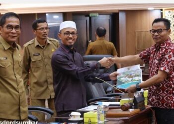 Fraksi di DPRD Sumbar Sampaikan Pandangan Akhir Terhadap Dua Ranperda