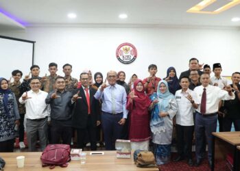 Peringatan HUT RI ke 79 di KPID Sumbar, Supardi Ingatkan Media Massa Pertahankan Jati Diri