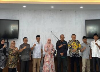 Kunjungi DPRD Sumbar, Komisi I DPRD Agam Bahas Soal DOB