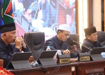 Rapat Paripurna DPRD Sumbar, KUA PPAS 2025 dan Rancangan Perubahan KUA PPAS 2024 Disetujui