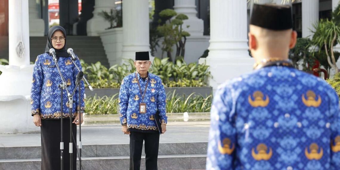 Sekretariat DPRD Sumbar Gelar Upacara Peringatan HUT RI ke 79, Dorong Penerapan Kerja Kompetitif dan Inovatif