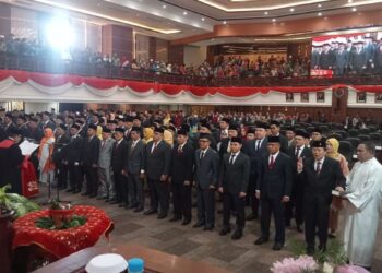 65 Anggota DPRD Sumbar Dilantik, Supardi Ingatkan Sinergi dengan Pemerintah