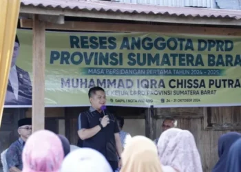 Reses Wakil Ketua DPRD Sumbar Iqra Chissa di Sungai Sapih, Warga Minta Saluran Irigasi yang Memadai