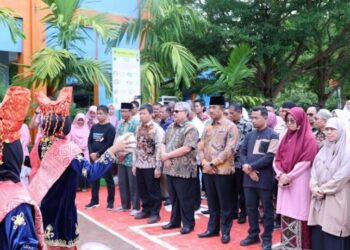 Ketua DPRD Sumbar Muhidi Cek Sarana dan Prasarana Pendidikan di SMAN 3 Painan