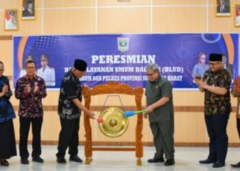 Peresmian BLUD BKOM dan Pelkes Sumbar, Muhidi Tekankan Peningkatan Kualitas Tenaga Kesehatan dan Akses Masyarakat