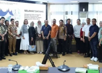 Kunker ke DPRD Sumbar, Bamus DPRD Batu Bara Bahas Penyusunan Jadwal Kerja Dewan