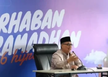 Ketua DPRD Sumbar Muhidi Beri Tausiyah di Bank Nagari