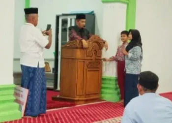 Evi Yandri Apresiasi Anak yang Rajin Salat Subuh Berjamaah