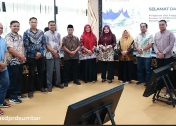 Komisi IV DPRD Pasaman Barat Studi Banding ke DPRD Sumbar
