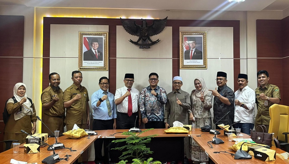 Komisi I DPRD Sumbar Kunjungi Pemko Solok Bahas Ranperda SPBE