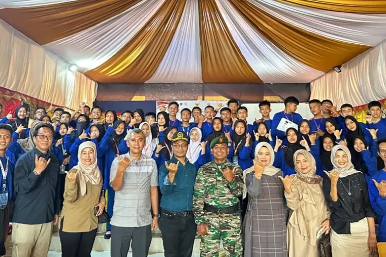 Anggota DPRD Sumbar Agus Syahdeman Gelar Pelatihan Bela Negara