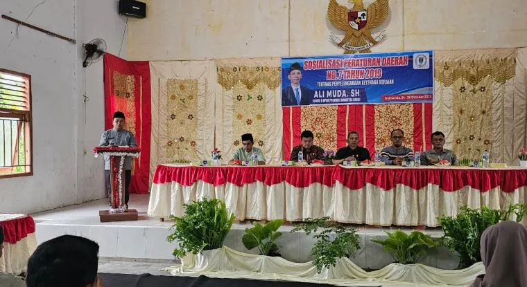 Anggota DPRD Sumbar Ali Muda Sosialisasi Perda Ketenagakerjaan di Nagari Bunuik
