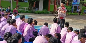 Kunjungi SMAN 8 Padang, Muhidi Paparkan Empat Resep Utama Sukses