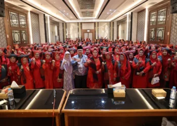 Muhidi Gelar Reses Bersama 160 Bundo Kanduang Kota Padang