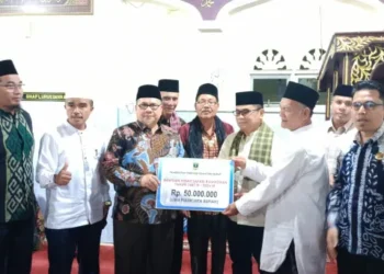 Ketua DPRD Sumbar Safari Ramadhan di Nagari Kuncir