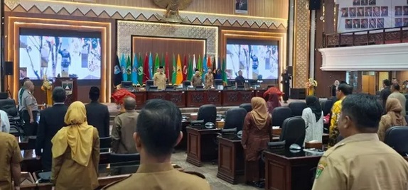 DPRD Sumbar Pertanyakan Kinerja Pemerintah Provinsi Sepanjang 2025