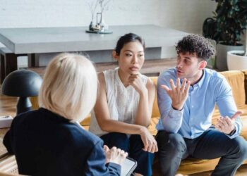 Bagaimana Pengalaman Masa Kecil yang Membuat Seseorang Tumbuh Menjadi Sosok yang Mudah Dipengaruhi dan Dimanfaatkan