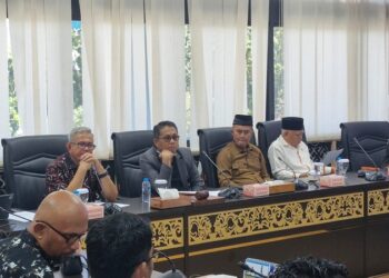 DPRD Sumbar Gelar Rapat Dengar Pendapat Tindaklanjuti Permasalahan Buruh di Sumbar