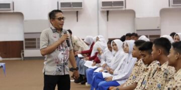 Evi Yandri Sosialisasikan Perda tentang Penyalahgunaan Narkotika ke Ratusan Siswa SMA
