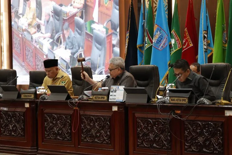 Rancangan KUA-PPAS Sumbar TA 2027 Mulai Dibahas, DPRD Sumbar Sampaikan Sejumlah Catatan Krusial