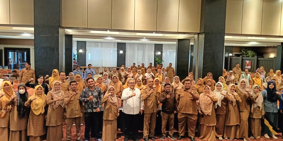 Ketua DPRD Sumbar Dorong Guru PPPK Tingkatkan Kompetensi dan Keteladanan