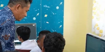 Dapat Laporan Sarana Kurang Memadai, Evi Yandri Tinjau SLB Negeri 1 Padang